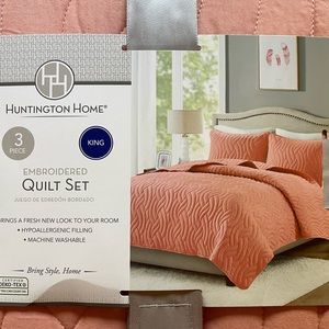 Aldi Huntington Home 3pc King Quilt